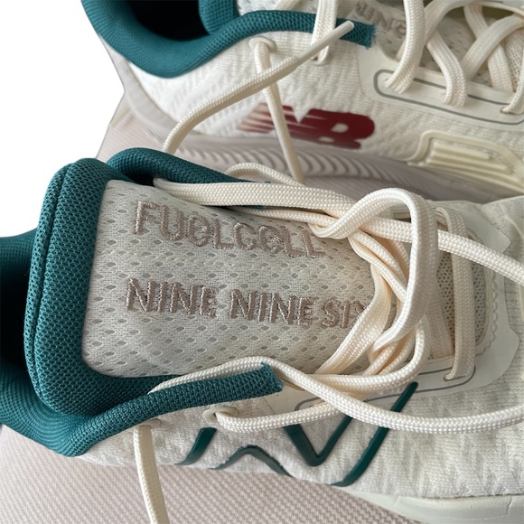 New Balance Women's Fuel Cell 996v5 Size7.5 Tennis Pickleball Athletic - Picture 3 of 10